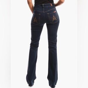 7 For All Mankind  Women’s “A” Pocket Flare Dark Wash Jeans Size 30